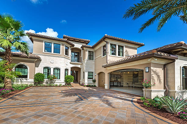 Professional Driveway Pavers in One Loudoun, VA